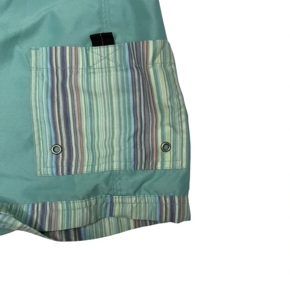 oobe Striped Teal Women's Shorts Size Medium